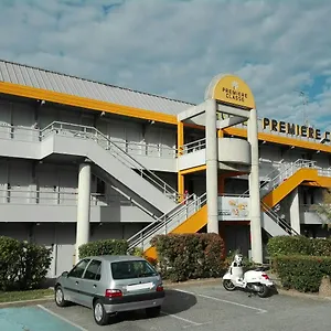 Premiere Classe Grenoble Sud - Universite Hotel